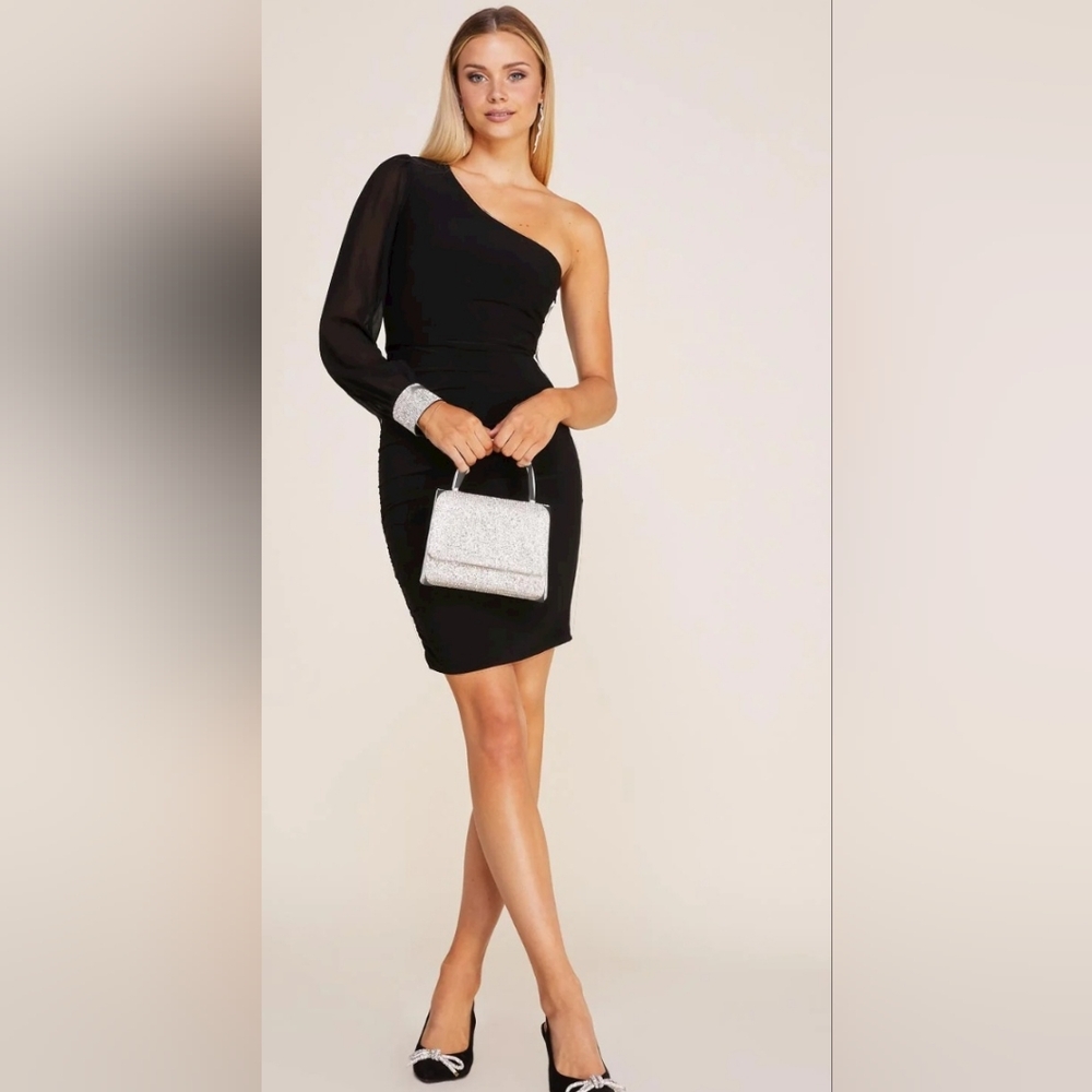 Elegant Black One-Shoulder Dress